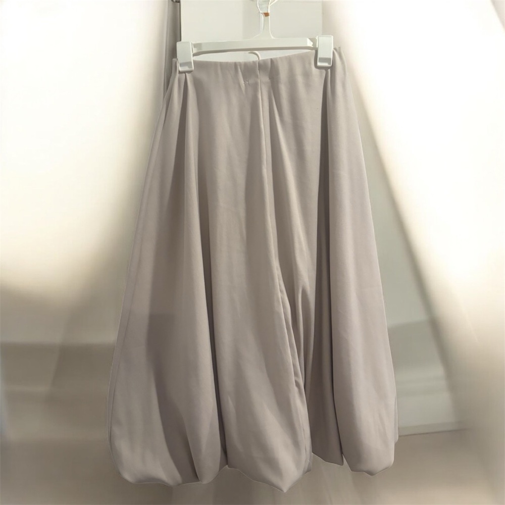 Zara Women's ballon skirt